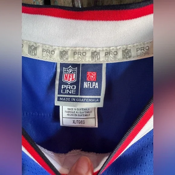 Buffalo Bills jersey - Picture 2 of 6